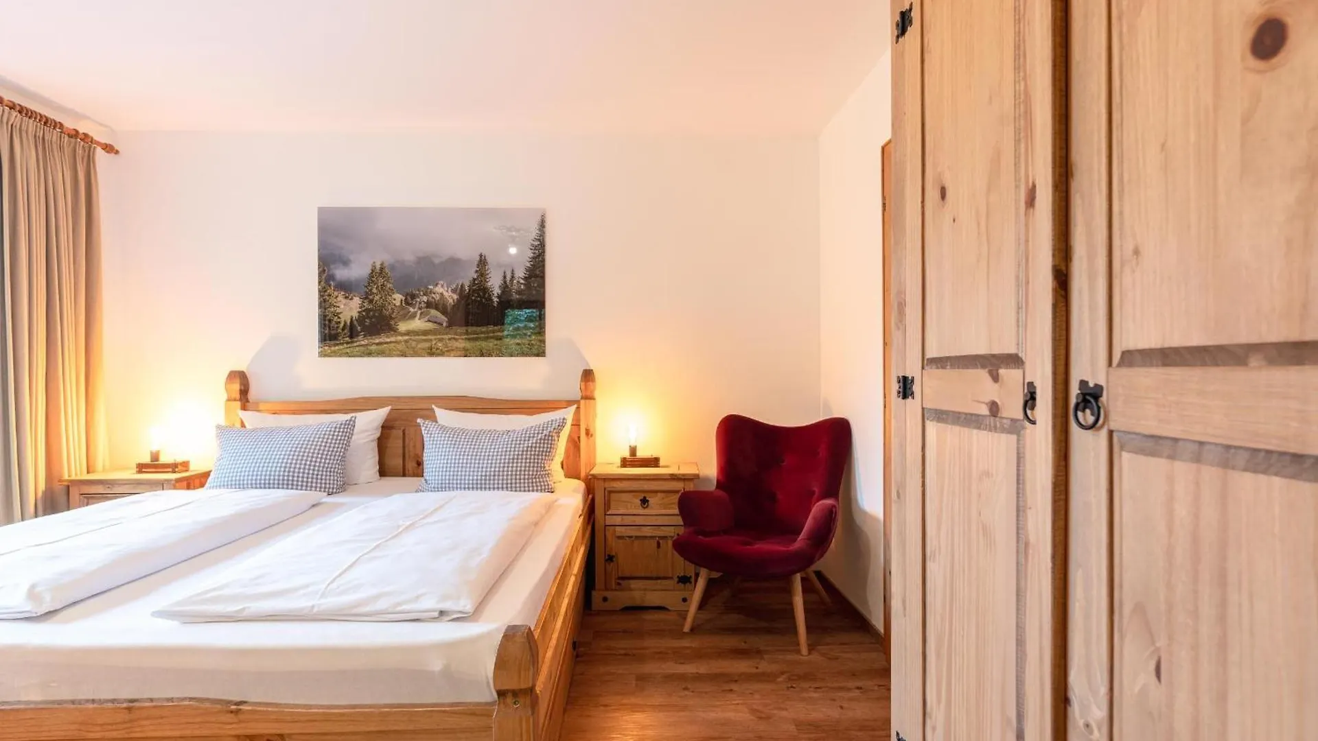 Hotel Blaue Gams ***S Ettal
